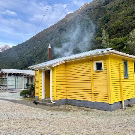 OtiraBasic, Super 'Cosy' Cabin In The Middle Of National Park And Mountains公寓 外观 照片